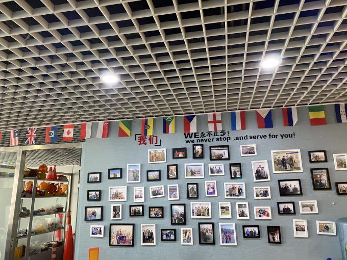 হলুদ লাল সৌর ঝলকানি সতর্কতা লাইট ট্রাফিক নিরাপত্তা সূর্যমুখী নেতৃত্বাধীন আলো 8